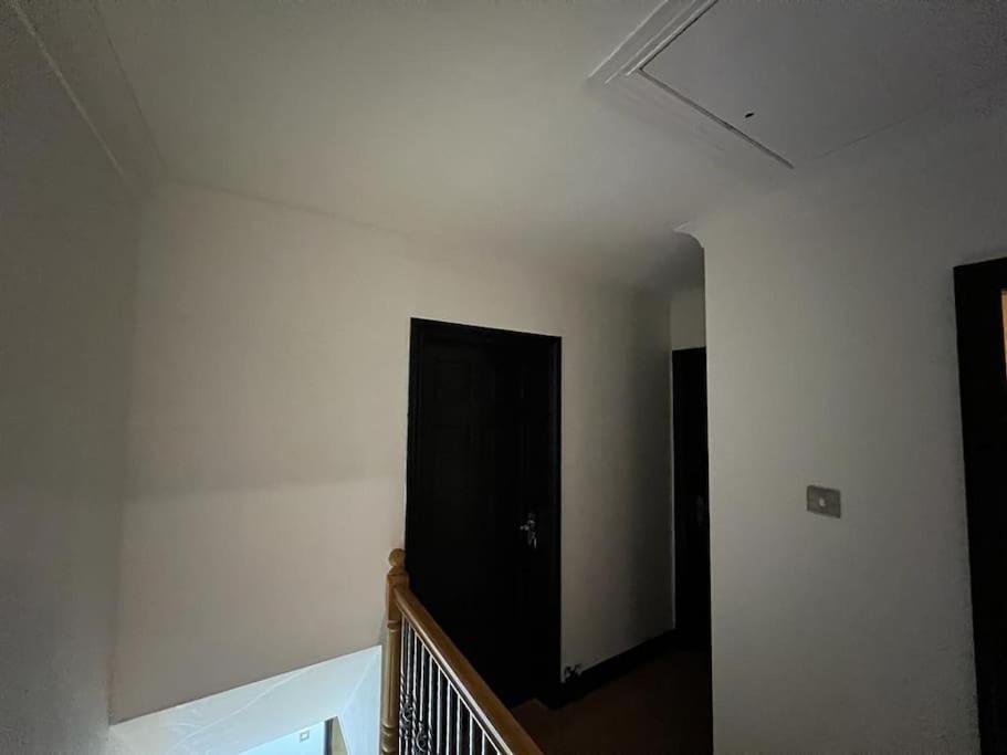 Cheerful 3 Bed House With Free Parking. Vila Nottingham Exterior foto